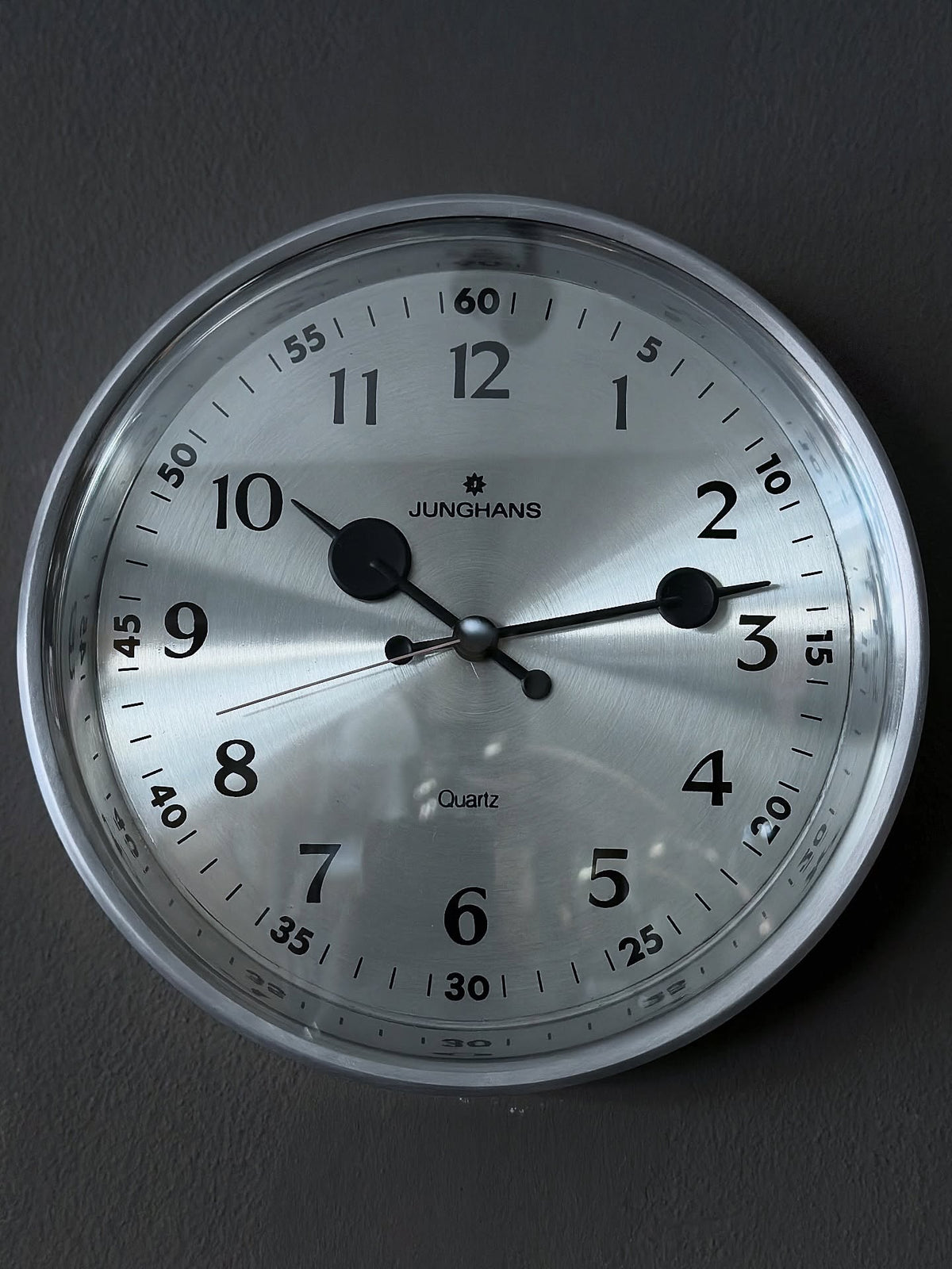 Vintage Junghans Sputnik duvar saati 28 cm