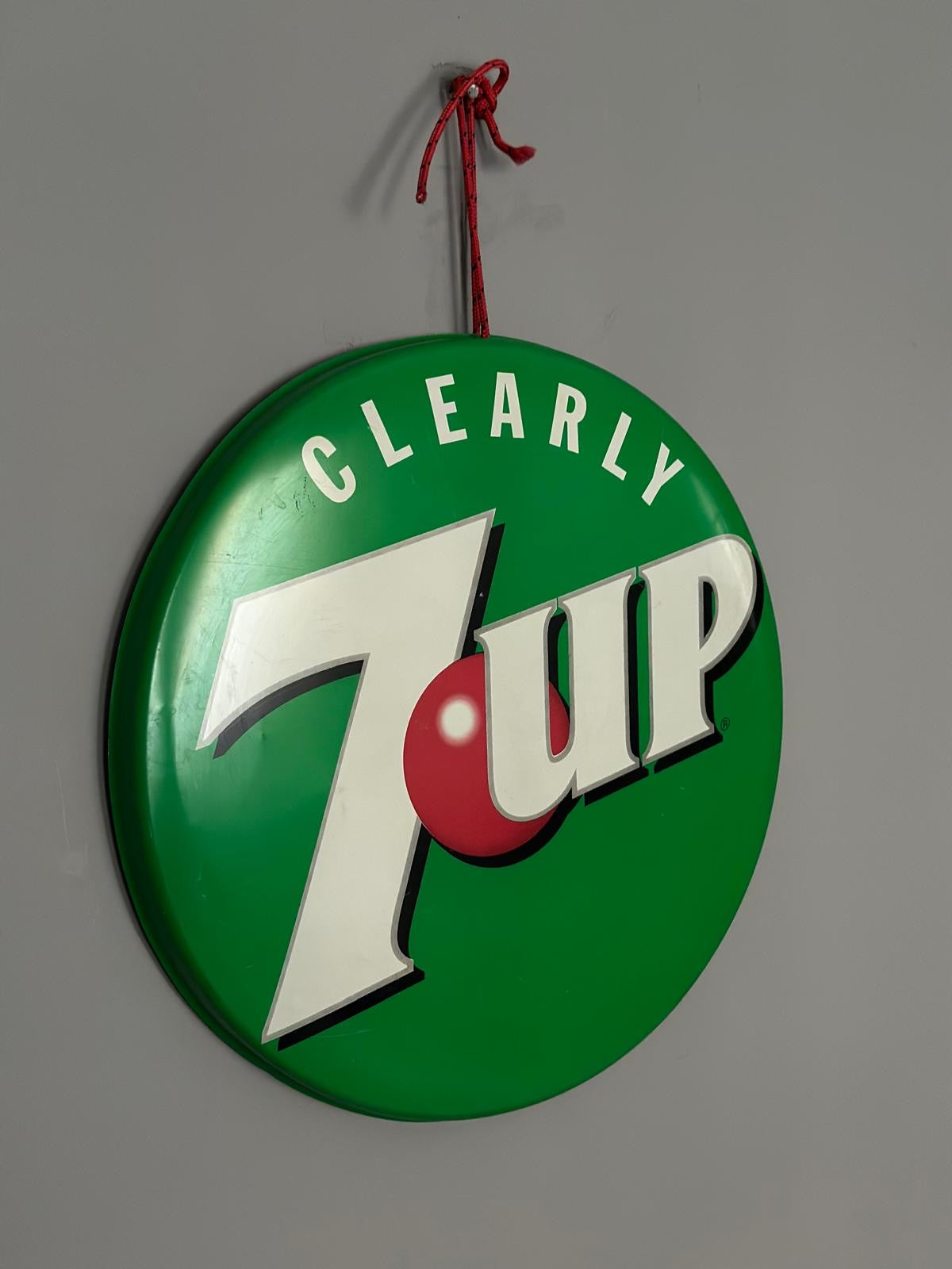 Yuvarlak 7UP Reklam Tabelası
