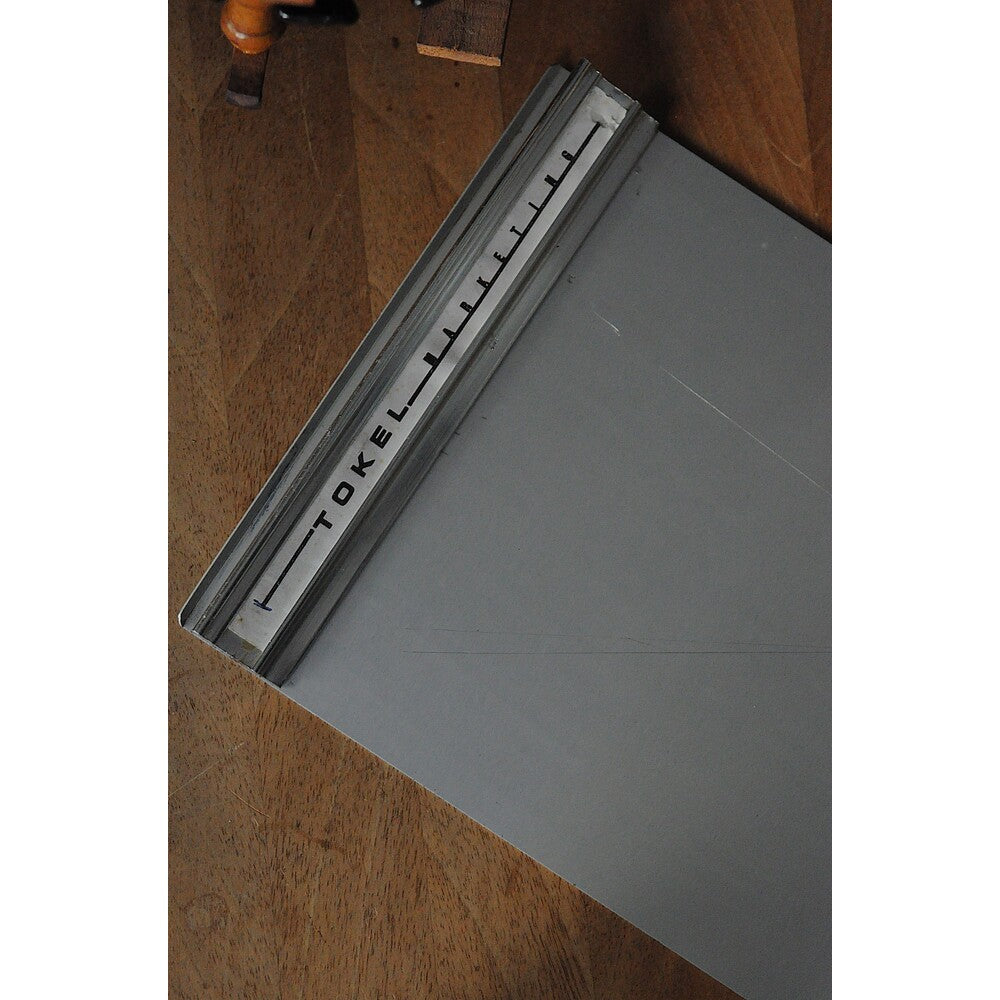 Vintage Metal Sekreterlik