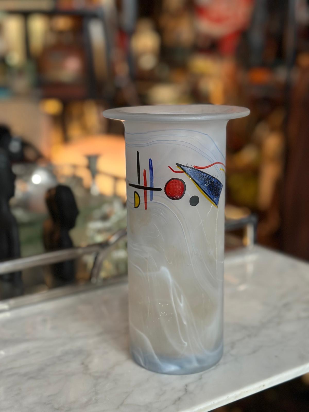 Soyut Desenli Buzlu Cam Vazo