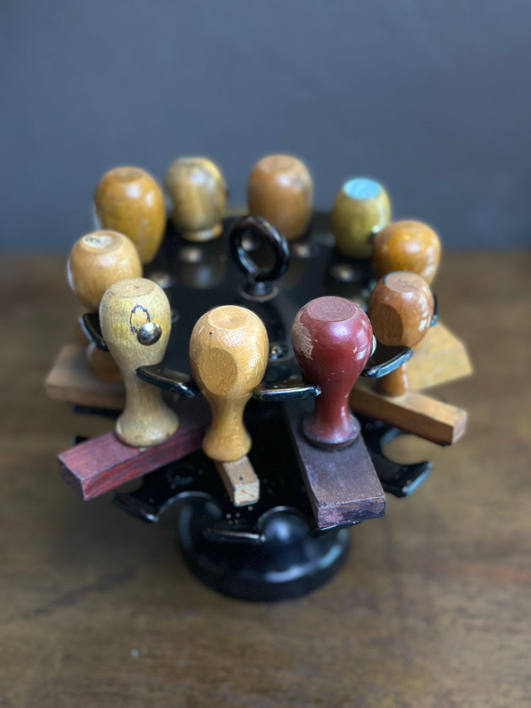 Stamp standı