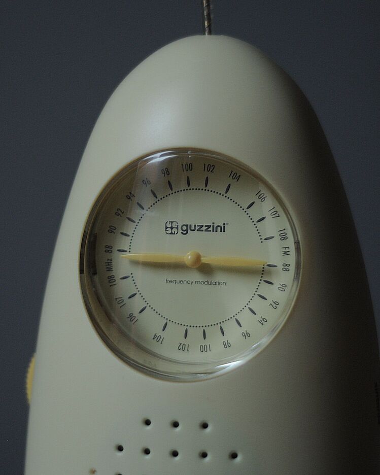 Guzzini Radyo