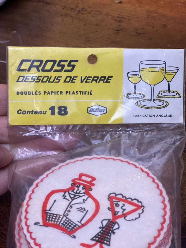 Vintage İngiliz Kokteyl Bardak Altlığı