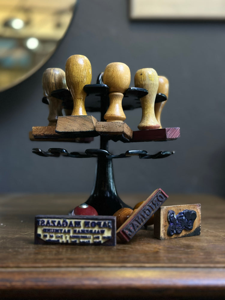 Stamp standı