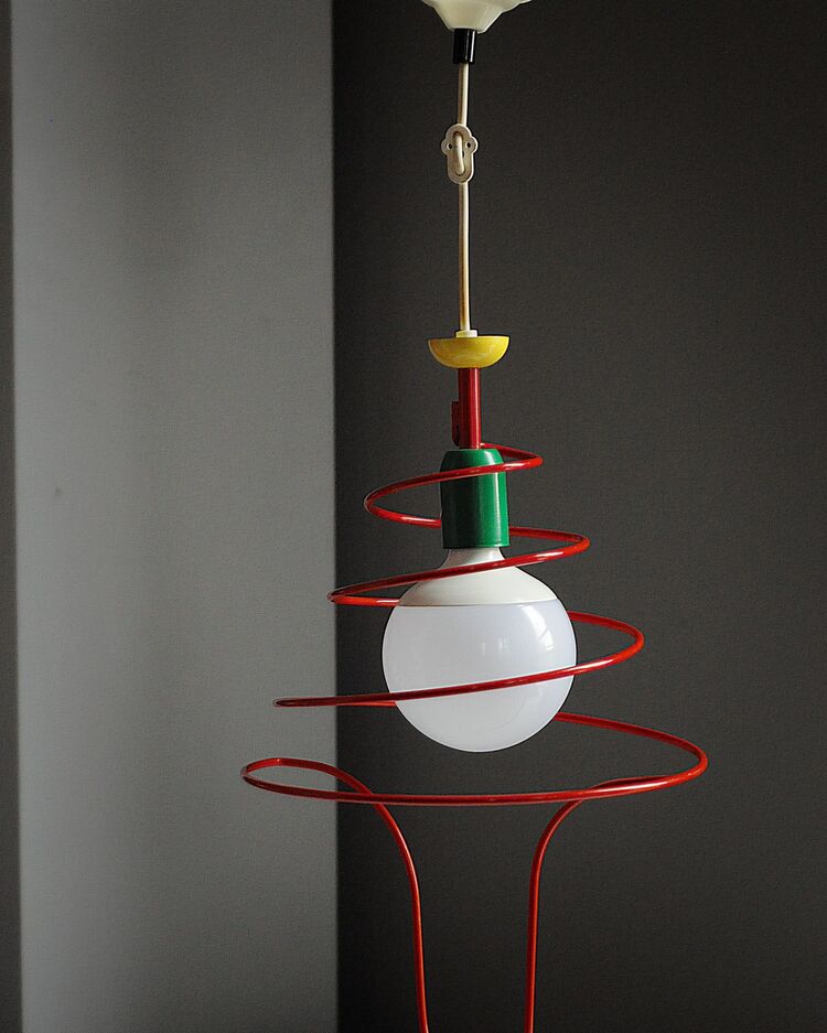 Postmodern Spiral Lamba